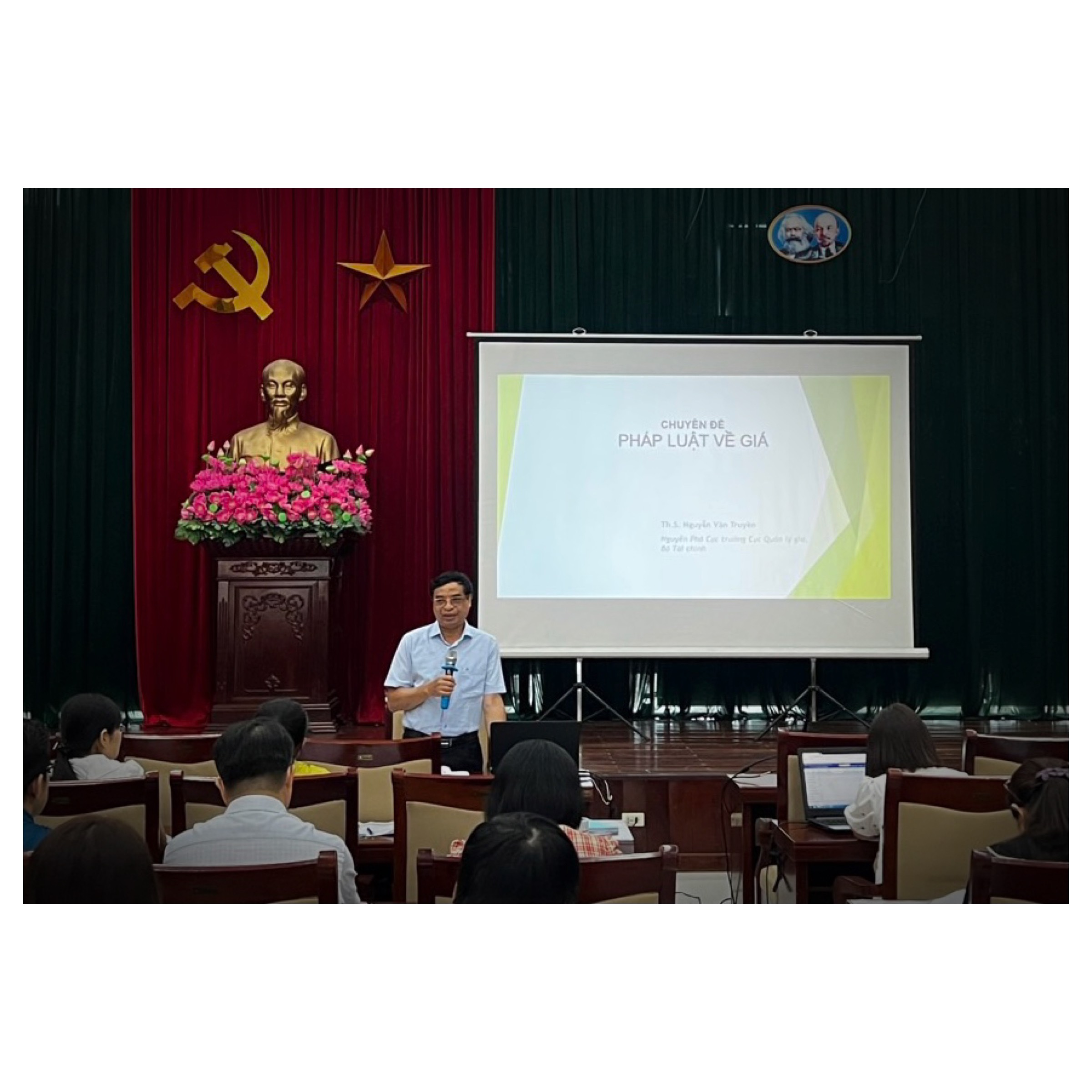 Khai giảng khoá Bồi dưỡng nghiệp vụ chuyên ngành thẩm định giá (thẩm định giá nhà nước) tại tỉnh Cao Bằng