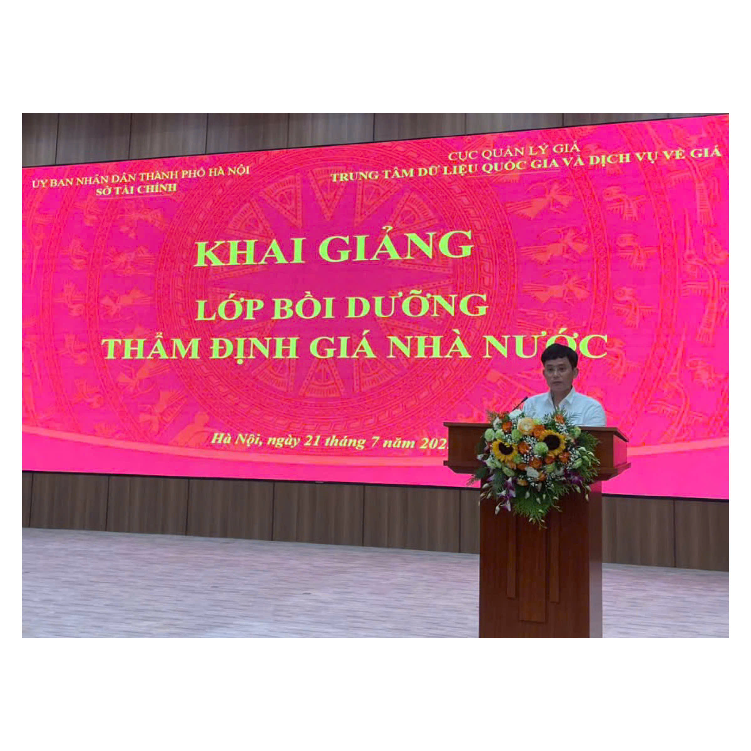 Khai giảng lớp 