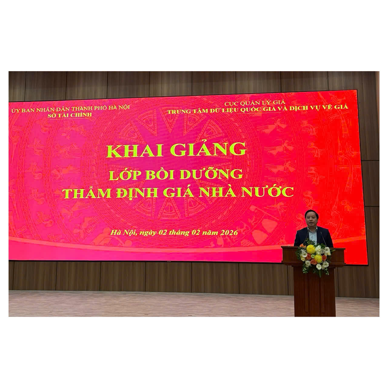 Khai giảng lớp Bồi dưỡng thẩm định giá nhà nước tại thành phố Hà Nội